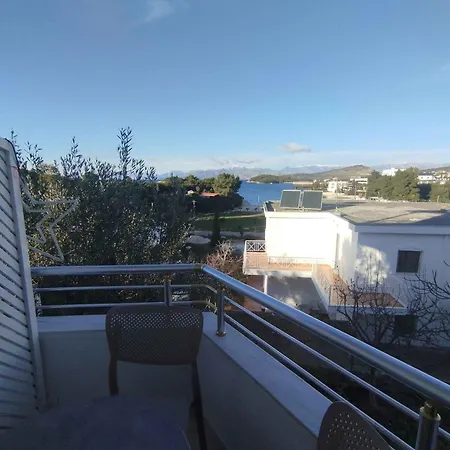 ゲストハウス Vila Lama クサミル